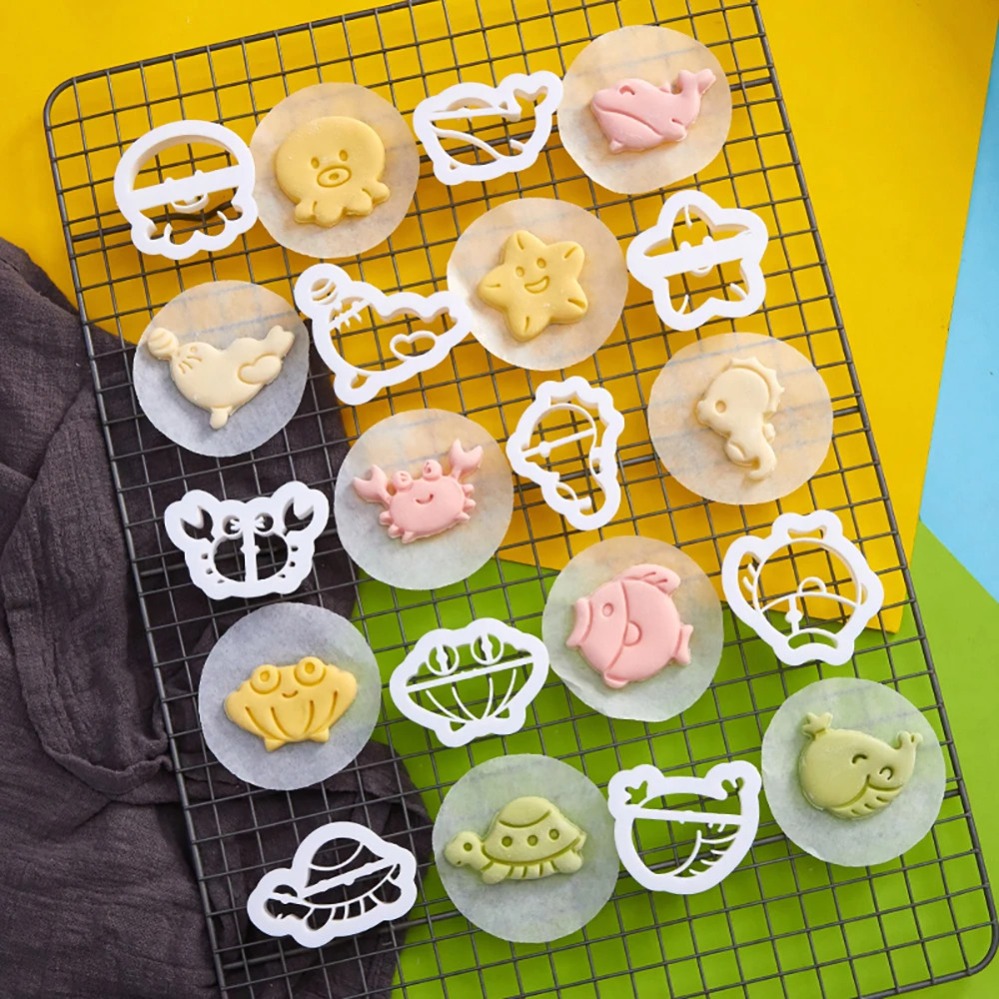Kitchen Baking Cake - Marine Animals Cookie Cutters Cartoon Cake