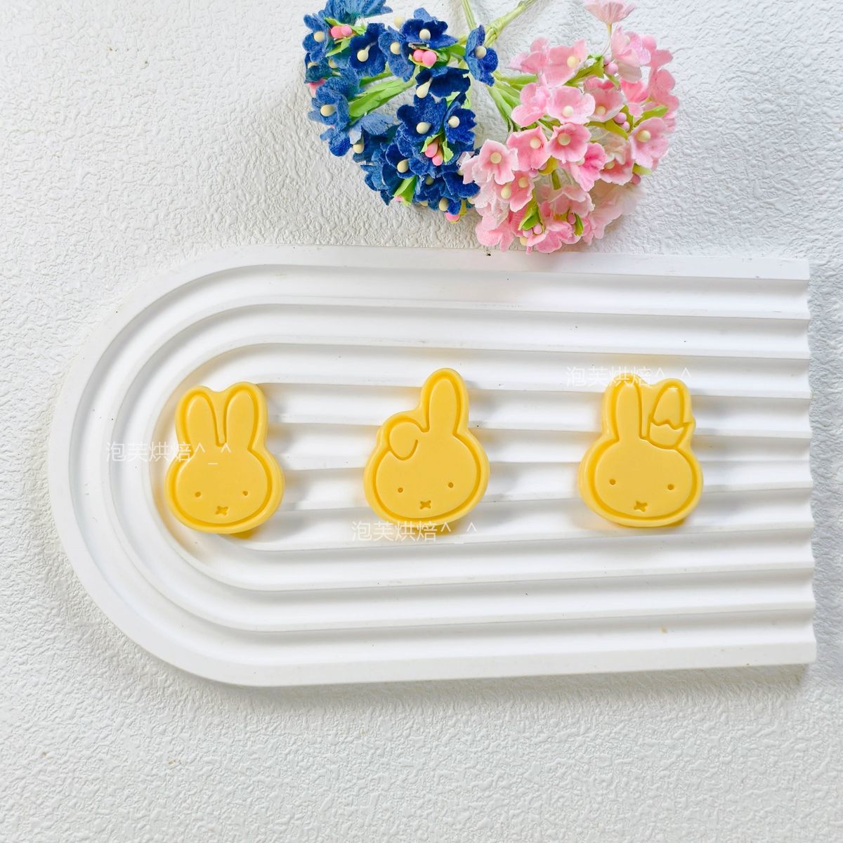 Cute 3D Press Cookie Mold with - Kitchen Bakery recension och pris