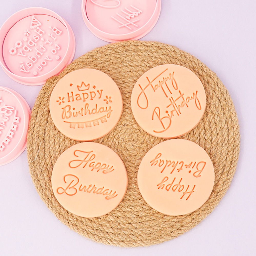 Happy Birthday Cookie Cutters  - Kitchen Baking Products recension och pris